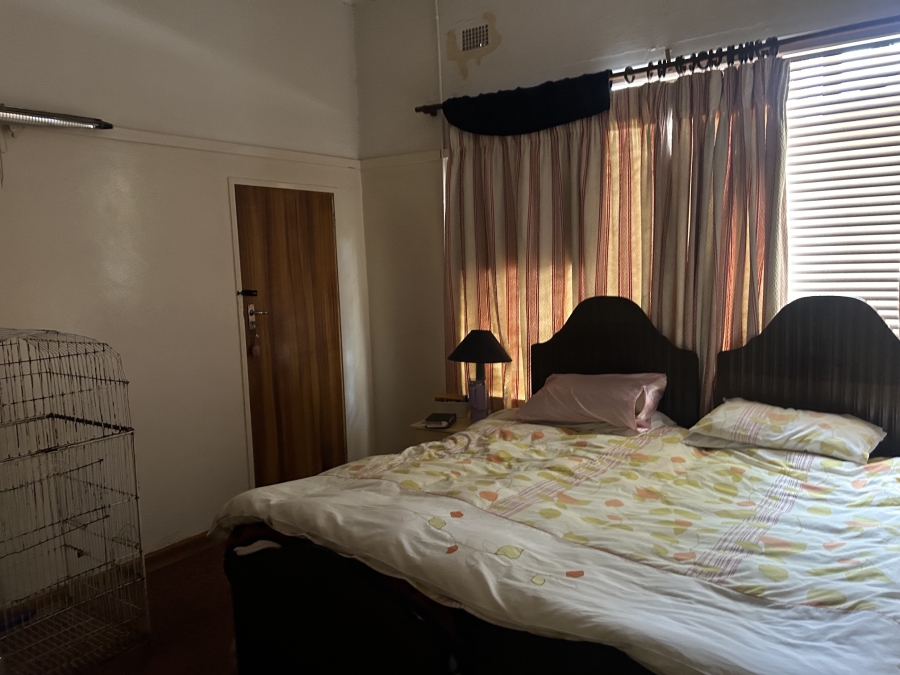 4 Bedroom Property for Sale in Viljoenskroon Free State